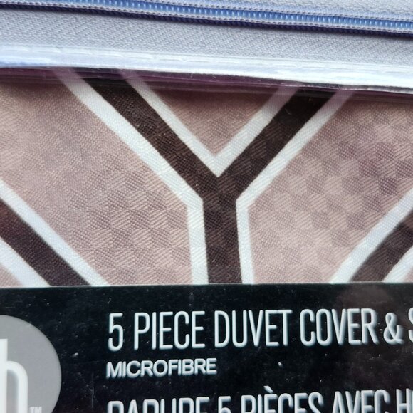 Hometrends Twin 5 piece Duvet Cover & Sheet Set Cappuccino/Chocolate - Picture 3 of 3